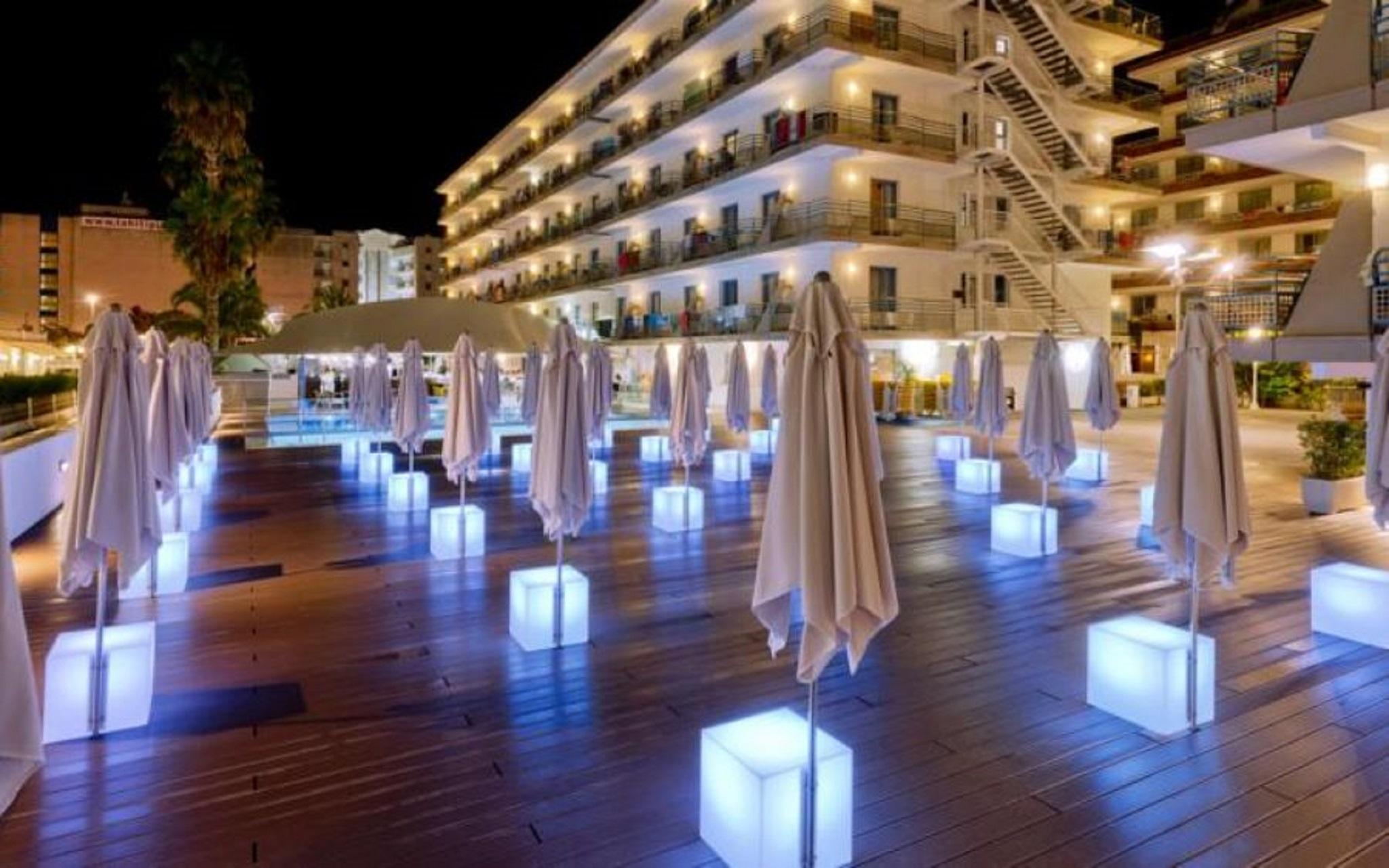 Hotel Alhambra サンタ・スサナ エクステリア 写真